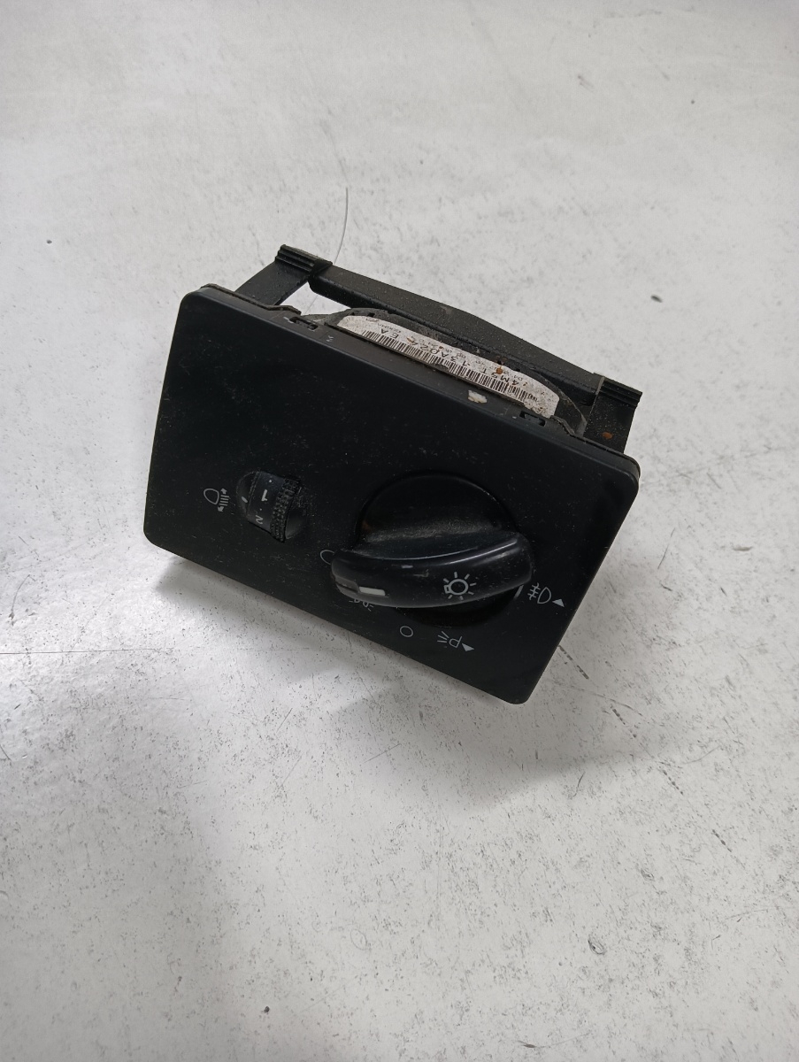 Bloc lumini FORD FOCUS II DA_, HCP, DP 2004 - 2013 4m5t13a024ea