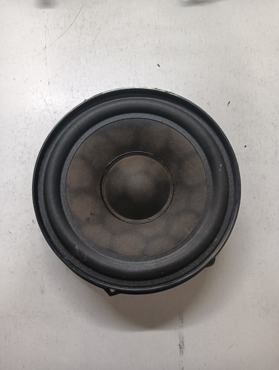 Boxa auto dreapta fata VOLKSWAGEN TOURAN 1T1, 1T2 2003 - 2010 1t0035411j