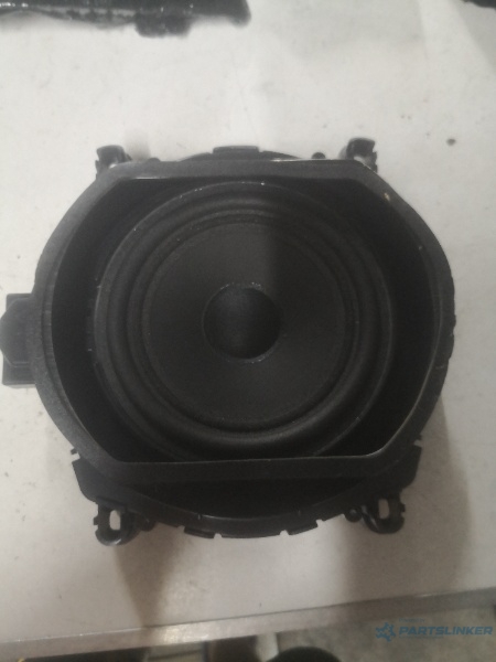 Boxa auto scaun stanga fata BMW X3 II (F25) [ 2010 - 2017 ] OEM 921791301