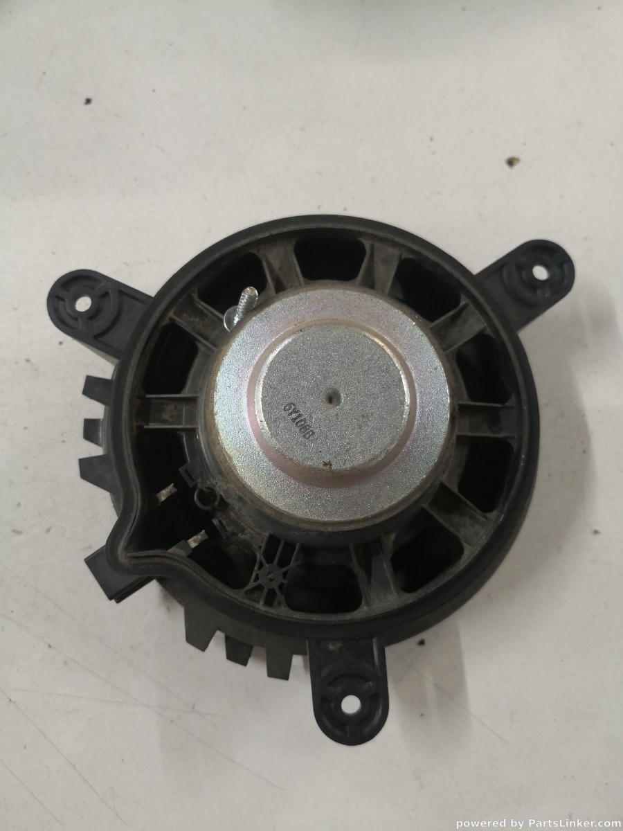 Boxa auto VOLVO V40 Hatchback (525, 526) [ 2012 - > ] OEM 30657445 – foto 2