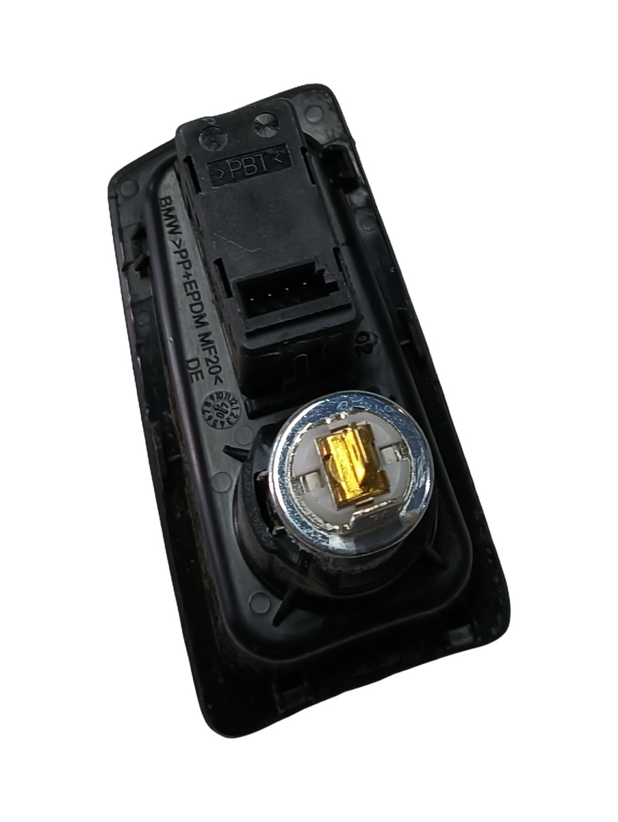 Bricheta/mufa jack  BMW 1 E81 2006 - 2012 – foto 2