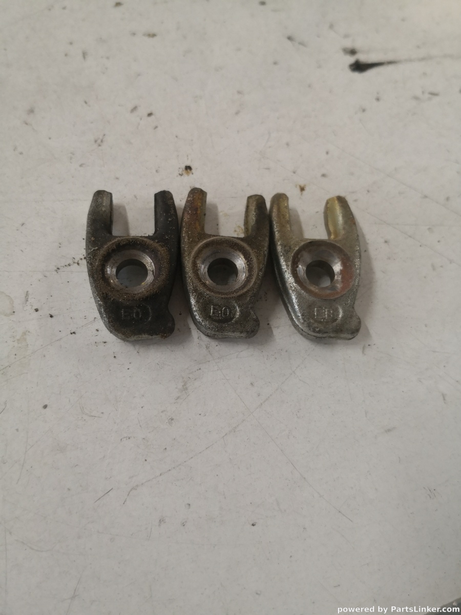Brida injector TOYOTA LAND CRUISER J120 2004> – foto 2