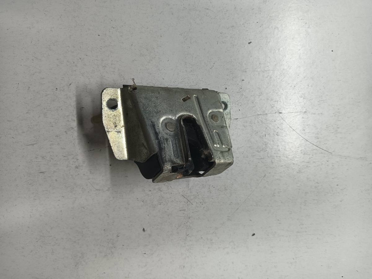 Broasca hayon/portbagaj MERCEDES-BENZ M-CLASS W163 1998 - 2005 A1637400235 – foto 2