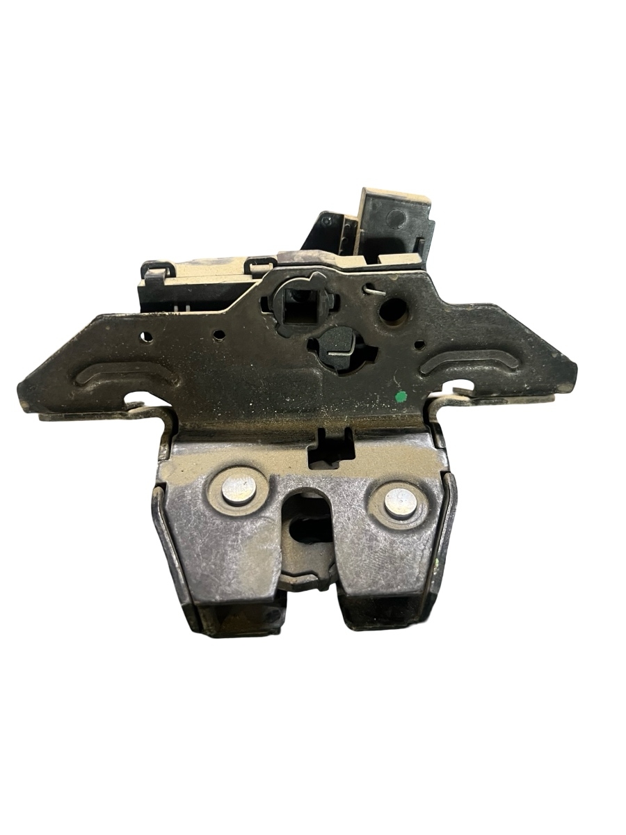 Broasca hayon/portbagaj OPEL ASTRA J P10 2009 - 2015