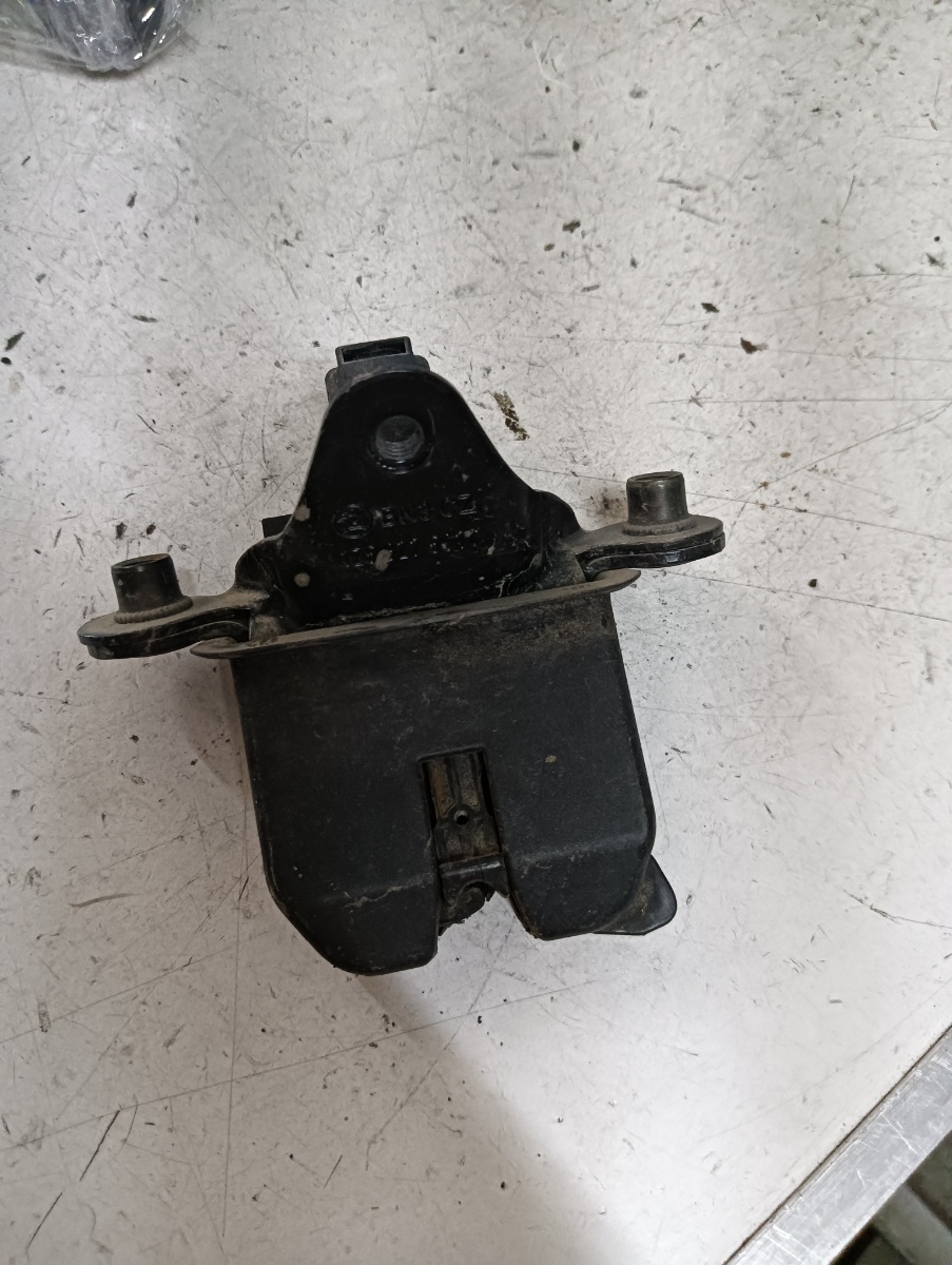 Broasca hayon/portbagaj SKODA OCTAVIA II Combi (1Z5) [ 2004 - 2013 ] OEM 1z5927501c – foto 2