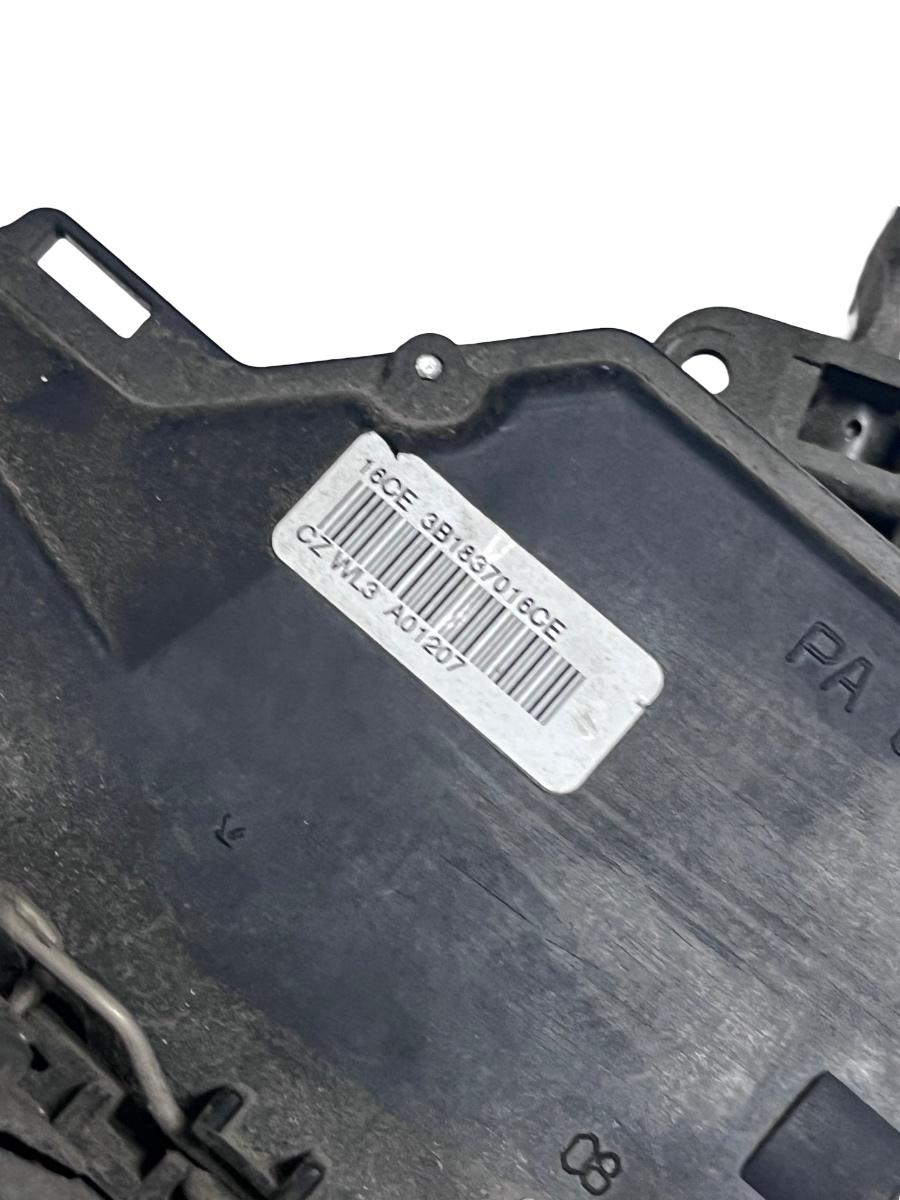 Broasca usa dreapta fata SKODA ROOMSTER 5J 2006 - 2015 3B1837016CE – foto 4