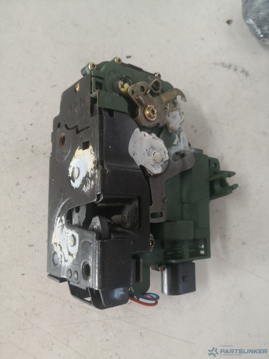 Broasca usa dreapta fata VOLKSWAGEN BORA (1J2) [ 1998 - 2013 ] – foto 2