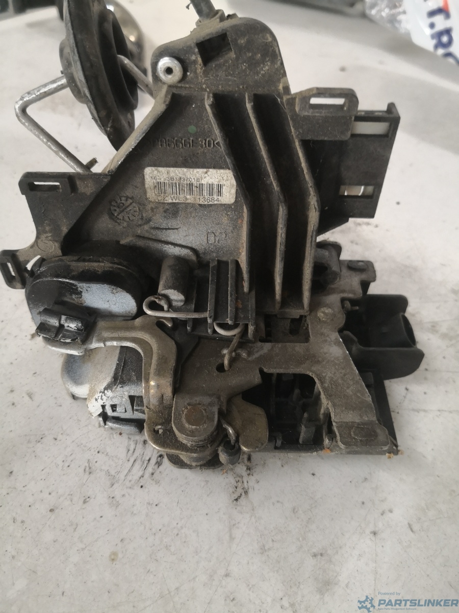 Broasca usa dreapta fata VOLKSWAGEN CADDY 2 (9K9B) [ 1995 - 2004 ] OEM 3b1837016 – foto 2