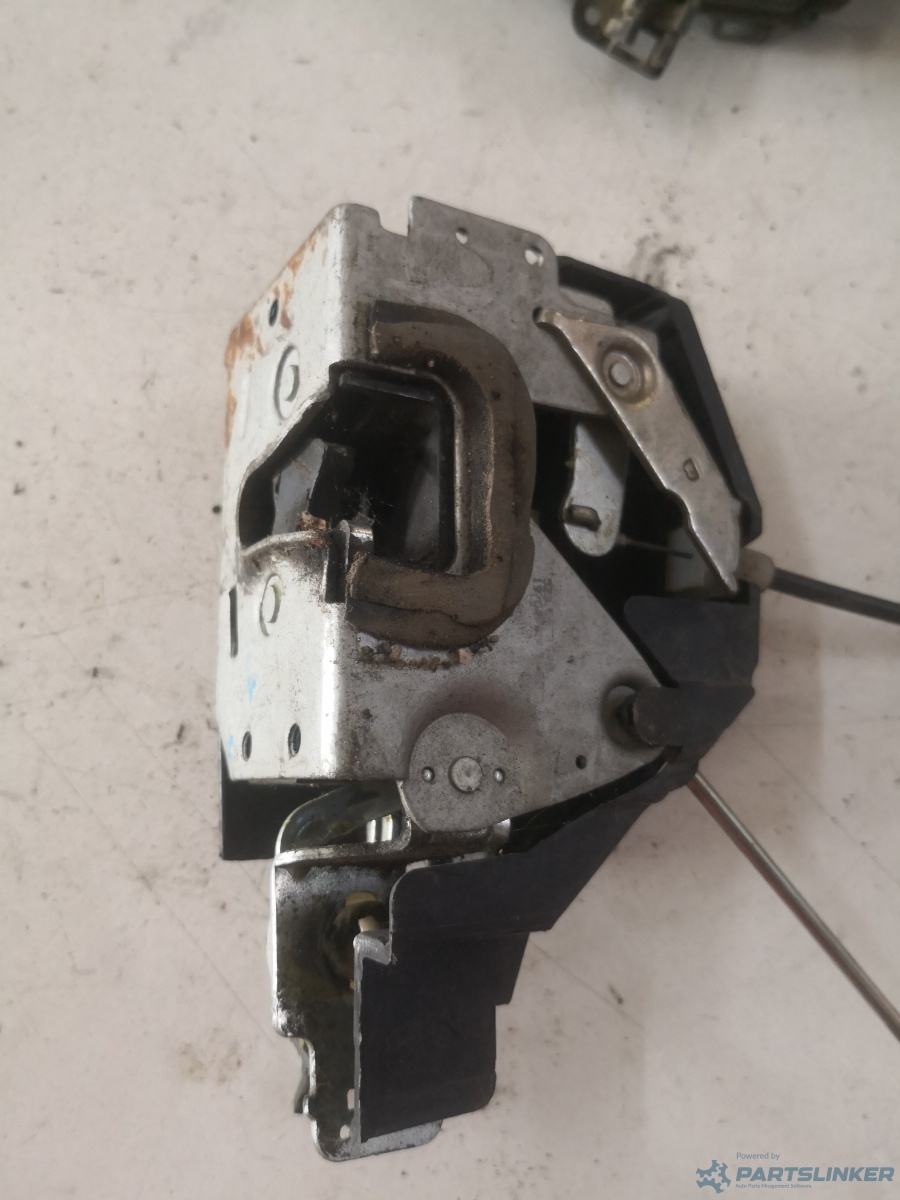 Broasca usa dreapta fata VOLKSWAGEN GOLF IV (1J1) [ 1997 - 2007 ] – foto 2