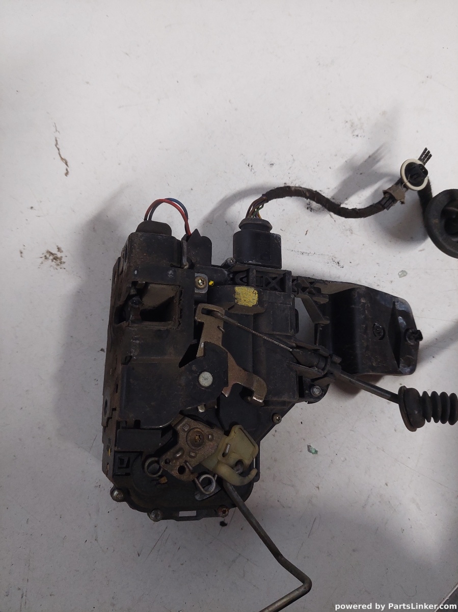 Broasca usa dreapta fata VOLKSWAGEN GOLF IV COUPE(1J1) [ 1997 - 2007 ] OEM 3b1837016c – foto 2