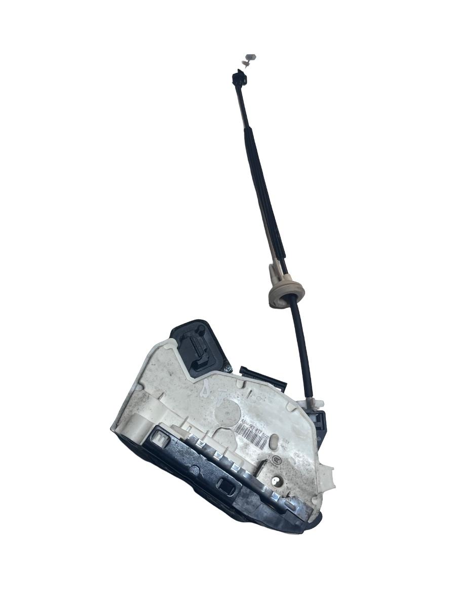 Broasca usa dreapta fata VOLKSWAGEN GOLF VI 5K1 2008 - 2013 5K1837016B – foto 2