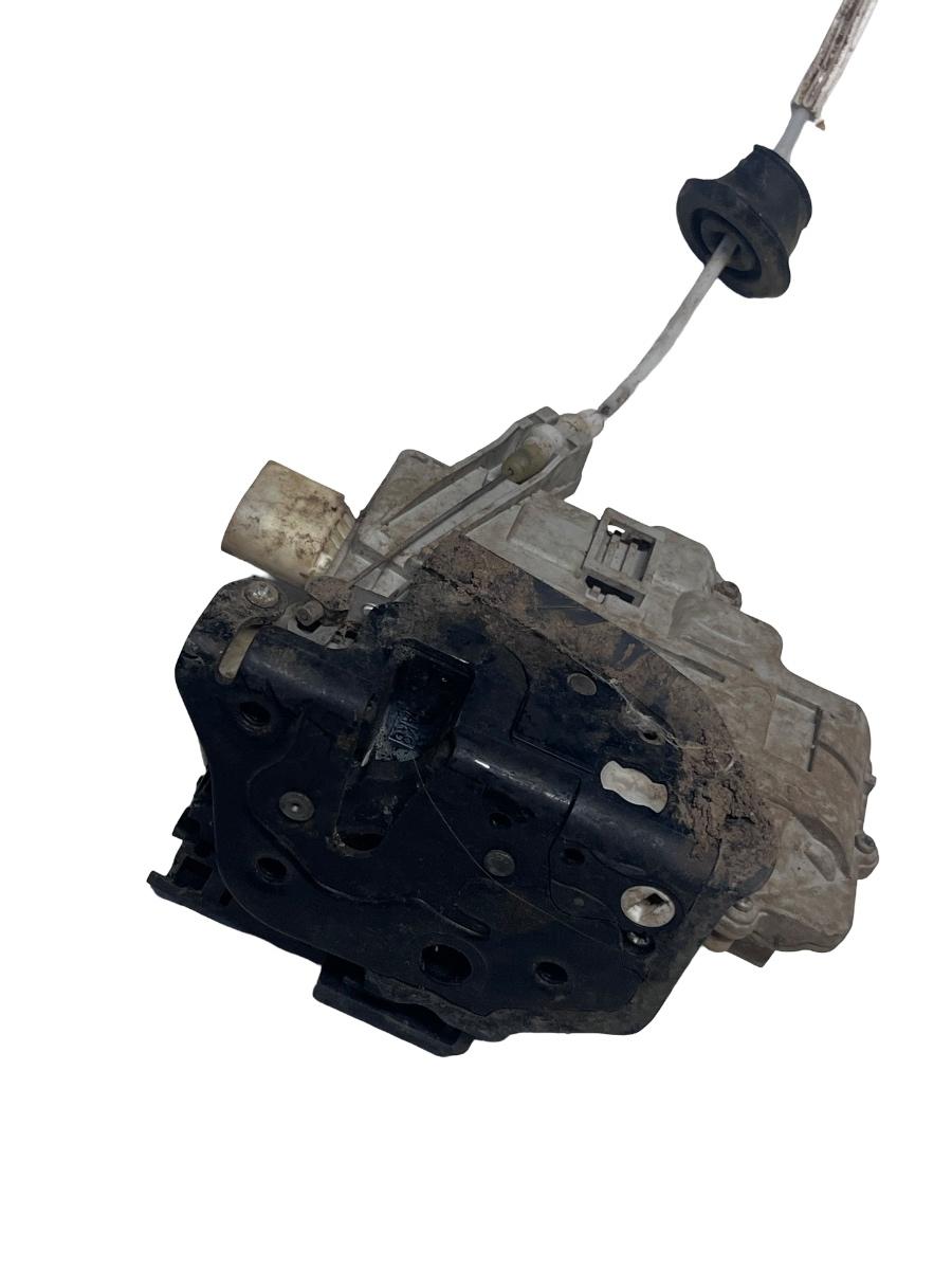 Broasca usa dreapta fata VOLKSWAGEN PASSAT Variant 3C5 2005 - 2011 3C1837016A – foto 4