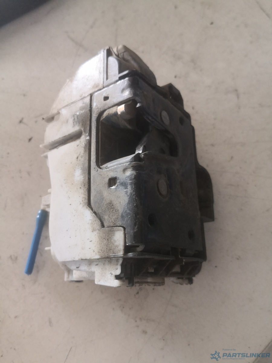 Broasca usa dreapta fata VOLKSWAGEN POLO (6N2) [ 1999 - 2001 ] – foto 2