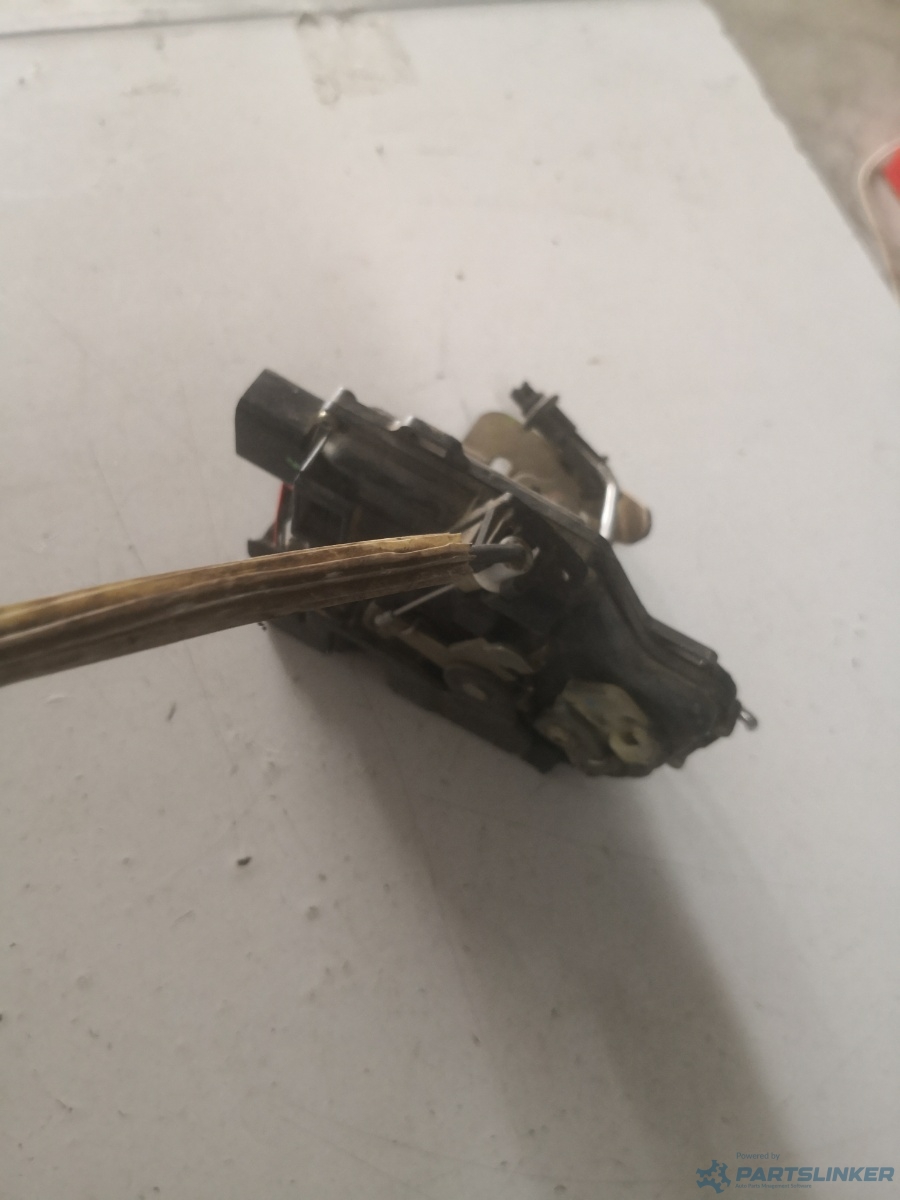 Broasca usa dreapta spate AUDI A6 II (4B2, 4B4, C5) [ 1997 - 2005 ] – foto 2