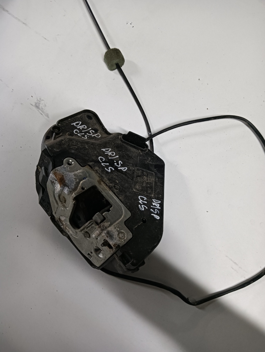 Broasca usa dreapta spate MERCEDES-BENZ CLS C219 2004 - 2011 – foto 2
