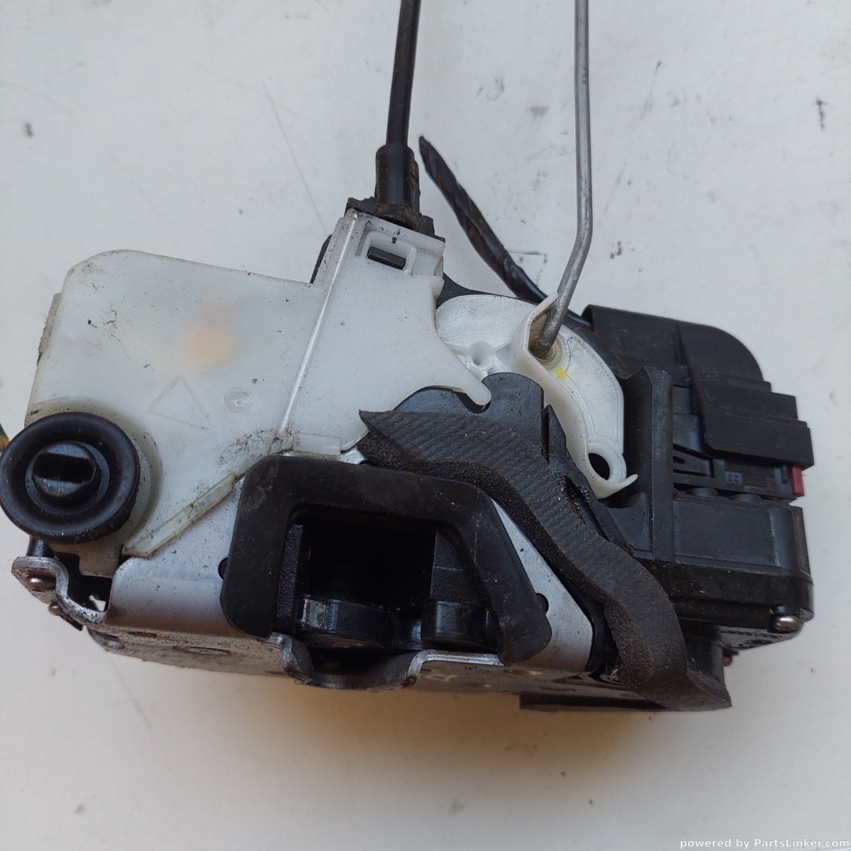 Broasca usa dreapta spate OPEL ASTRA J (P10) [ 2009 - 2015 ] OEM 848392929q9 – foto 2