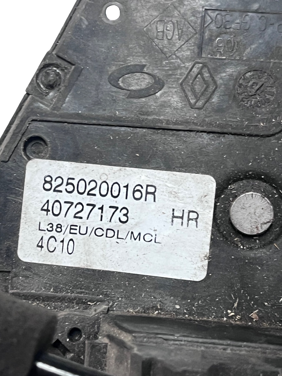 Broasca usa dreapta spate RENAULT FLUENCE L30_ 2010 -> 825020016R – foto 4