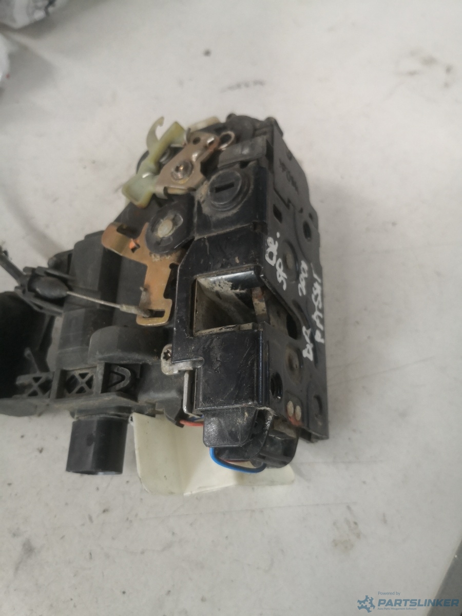 Broasca usa dreapta spate VOLKSWAGEN PASSAT (3B3) [ 2000 - 2005 ] – foto 2