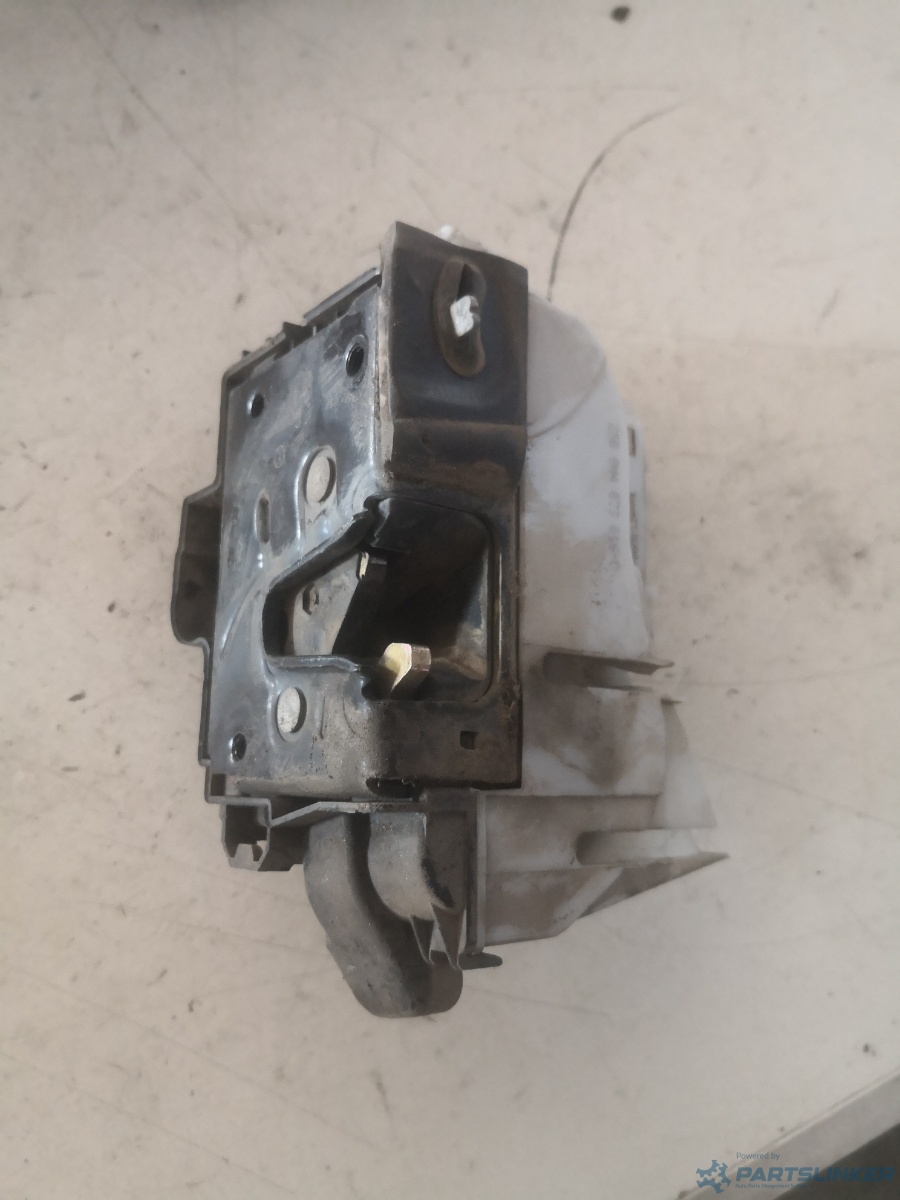 Broasca usa dreapta spate VOLKSWAGEN POLO (6N2) [ 1999 - 2001 ] – foto 2