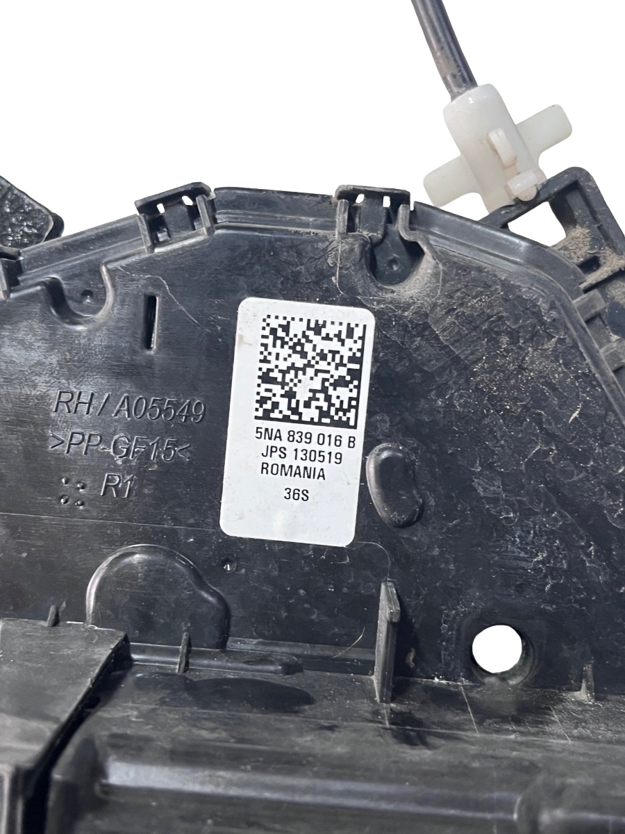 Broasca usa dreapta spate VOLKSWAGEN Tiguan II Facelift [ 2020 - 2024 ] 5NA839016B – foto 4