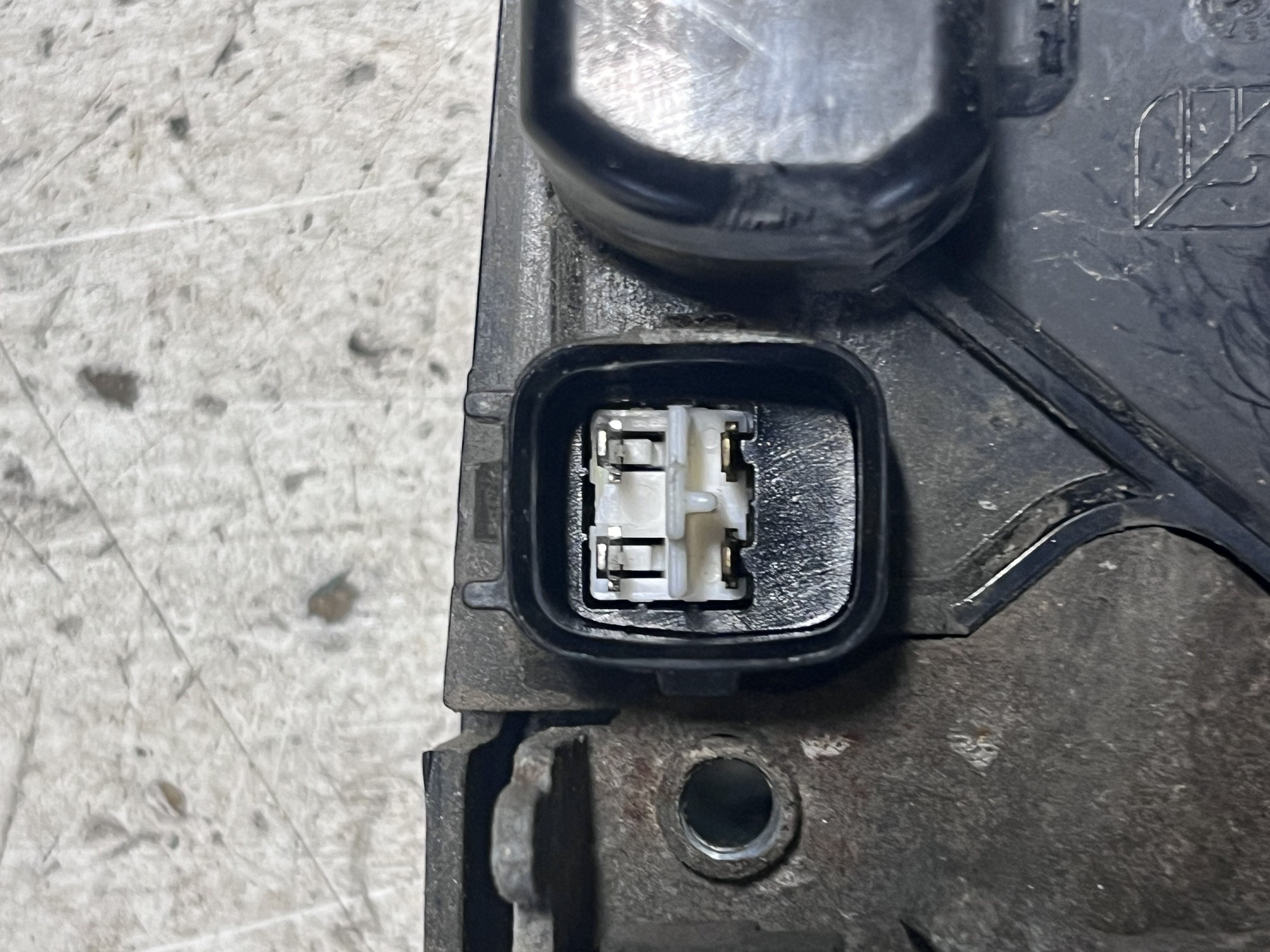 Broasca Usa stânga față Chrysler 300 C 2004–2010 – foto 2