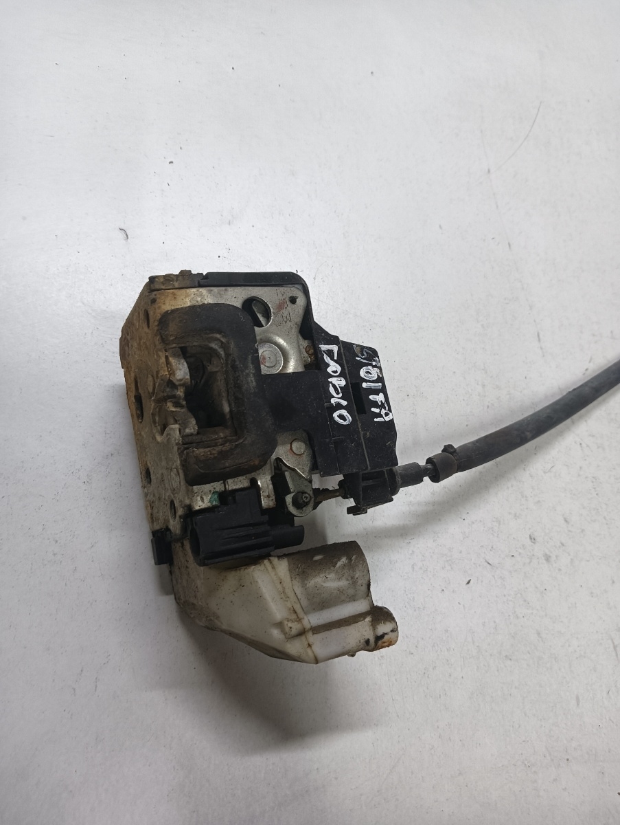 Broasca usa stanga fata FIAT DOBLO Cargo 223_ 2000 - >