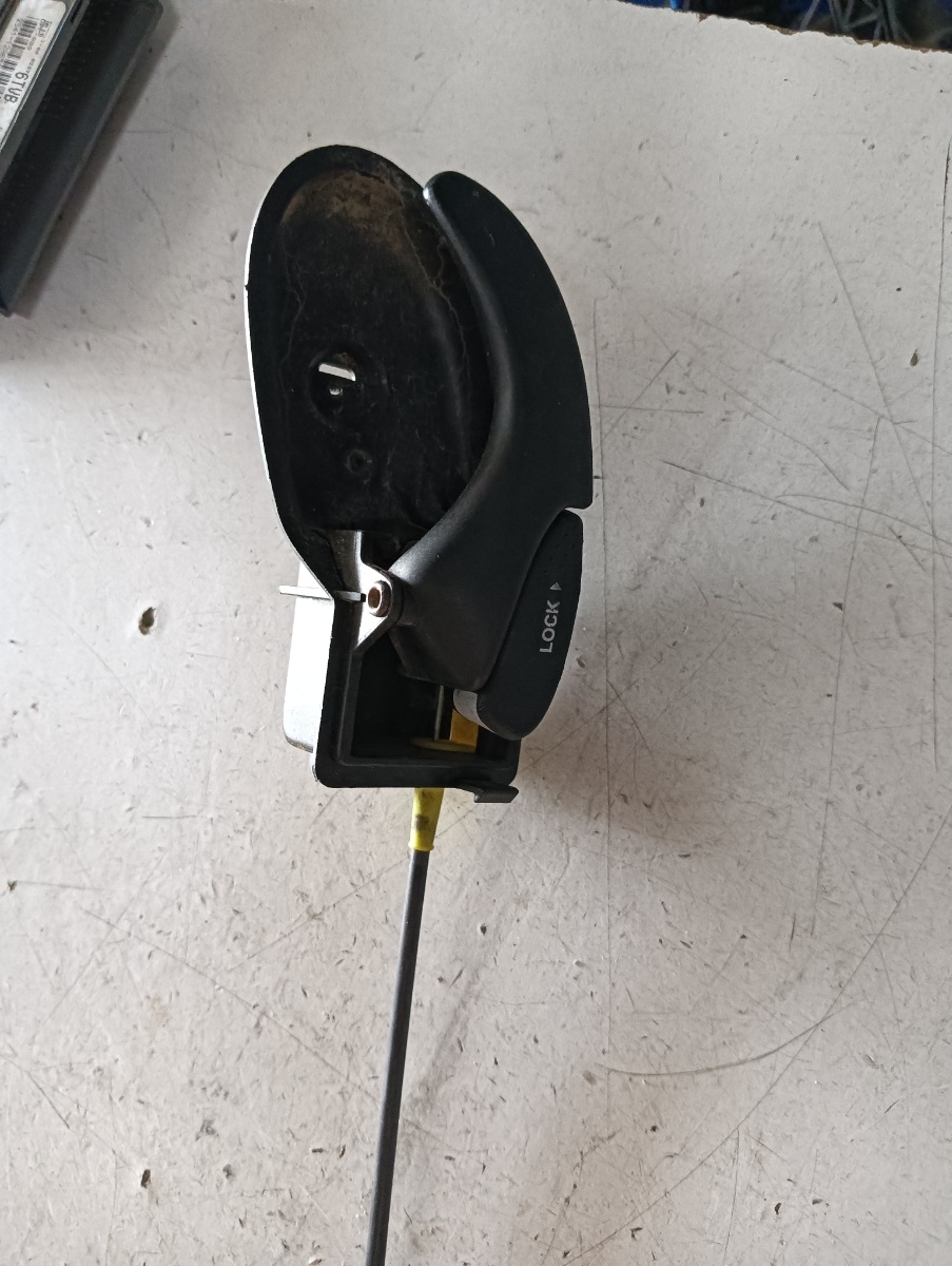 Broasca usa stanga fata FORD FOCUS Hatchback  (DAW, DBW) [ 1998 - 2007 ] – foto 2
