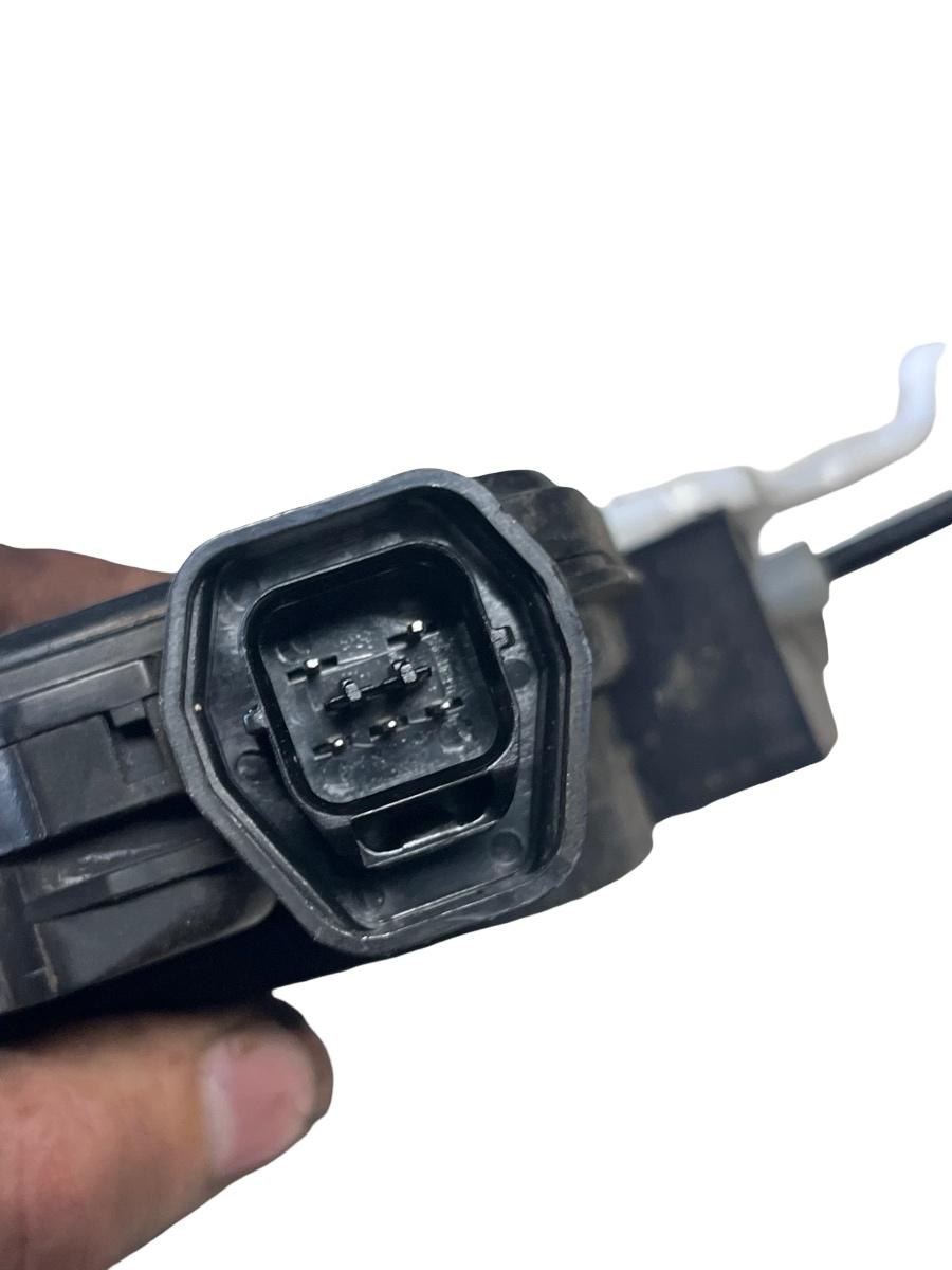 Broasca usa stanga fata HYUNDAI SANTA FE I SM 2000 - 2006 – foto 3