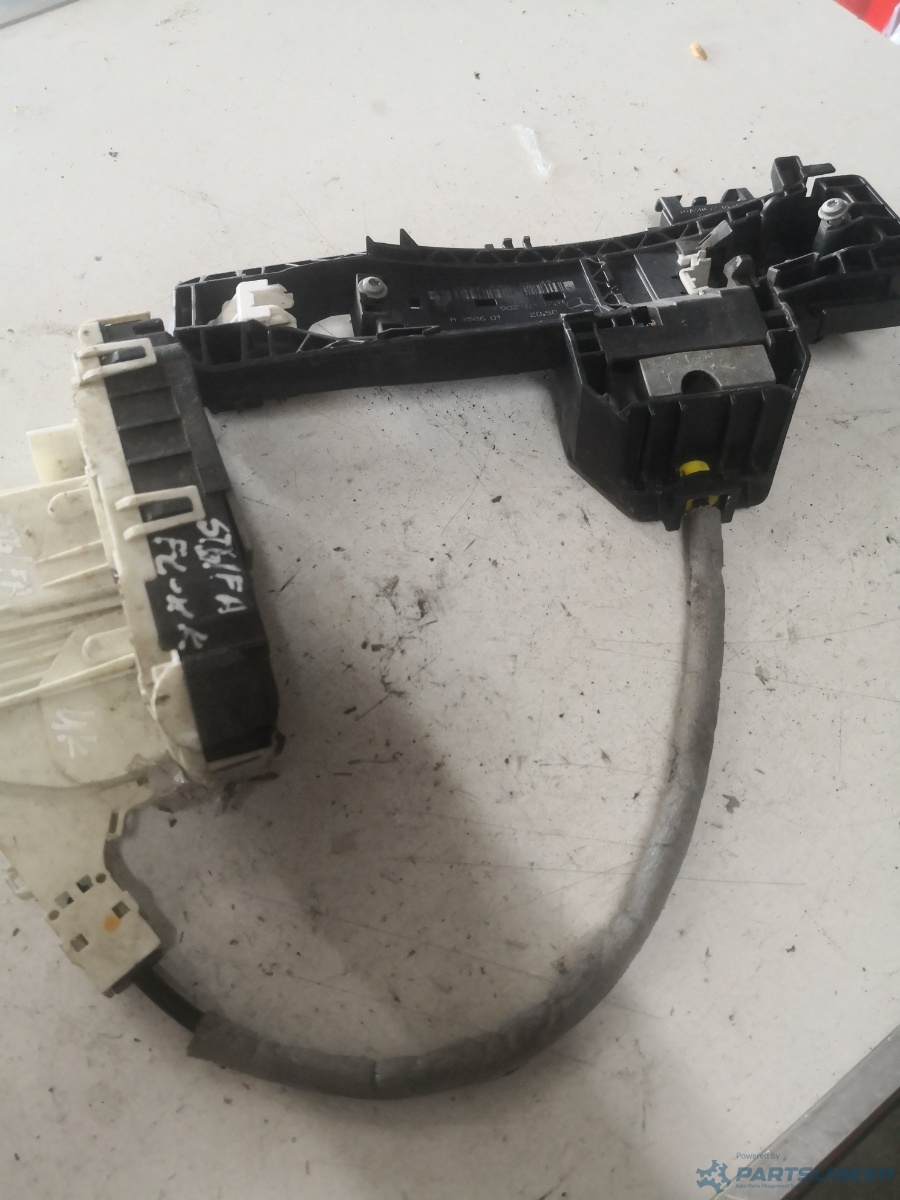 Broasca usa stanga fata MERCEDES-BENZ C-CLASS (W204) [ 2007 - 2014 ] OEM A358601 – foto 2