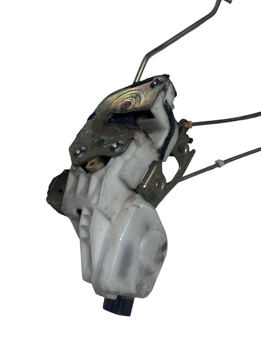 Broasca usa stanga fata MITSUBISHI L200 - 2001 – foto 3