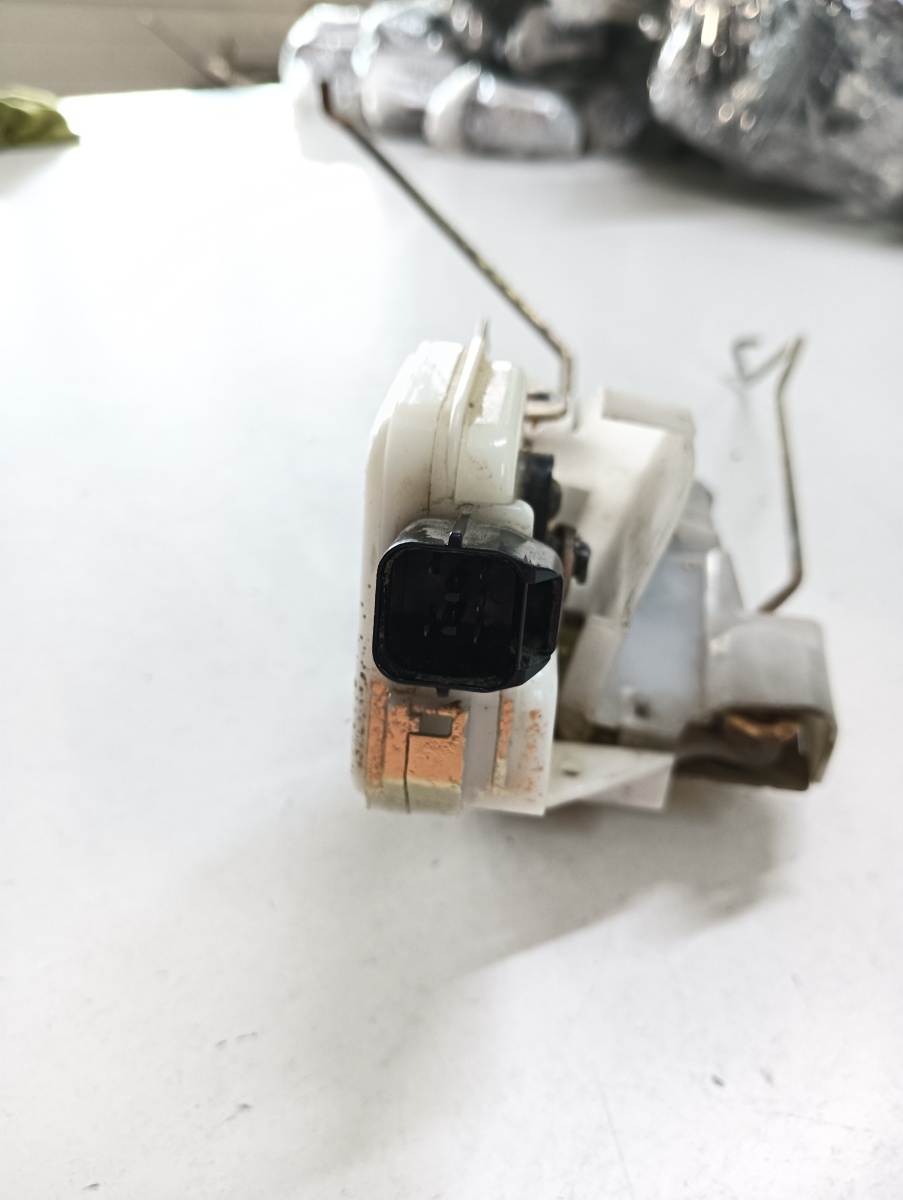 Broasca usa stanga fata MITSUBISHI PAJERO CLASSIC V2_W 2001 - > – foto 3