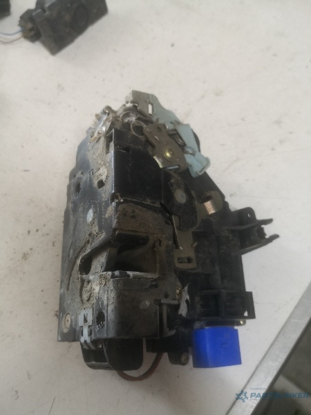 Broasca usa stanga fata SKODA OCTAVIA (1Z3) [ 2004 - 2013 ] OEM 3d1837015 – foto 2