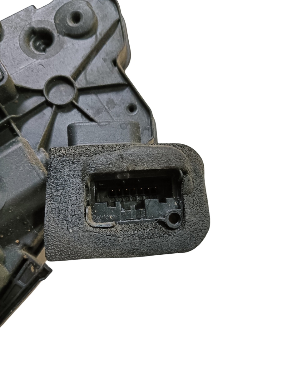Broasca usa stanga fata SKODA RAPID II NH3 2012 - > 5E1837015A – foto 3
