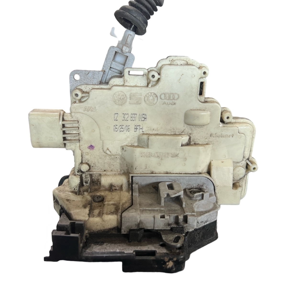 Broasca usa stanga fata VOLKSWAGEN PASSAT Variant 3C5 2005 - 2011 CZ3C2837015A