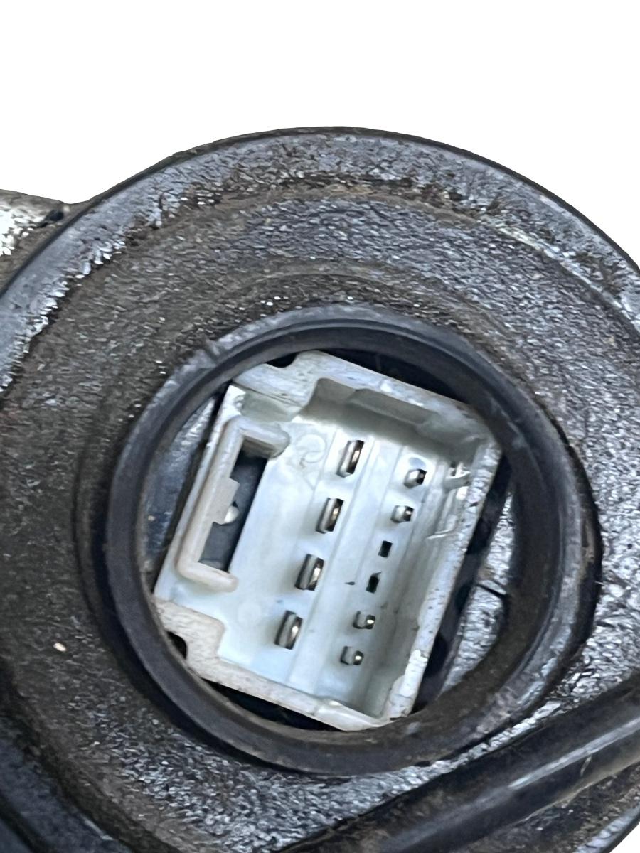 Broasca usa stanga spate TOYOTA COROLLA Verso _E12_ 2001 - 2004 – foto 4