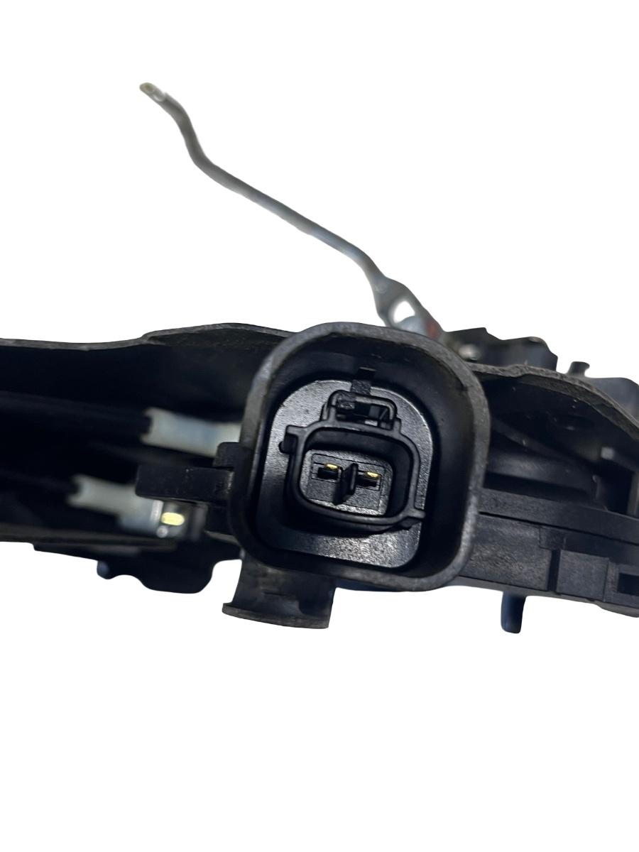 Broasca usa stanga spate TOYOTA RAV 4 II _A2_ 2000 - 2005 – foto 4