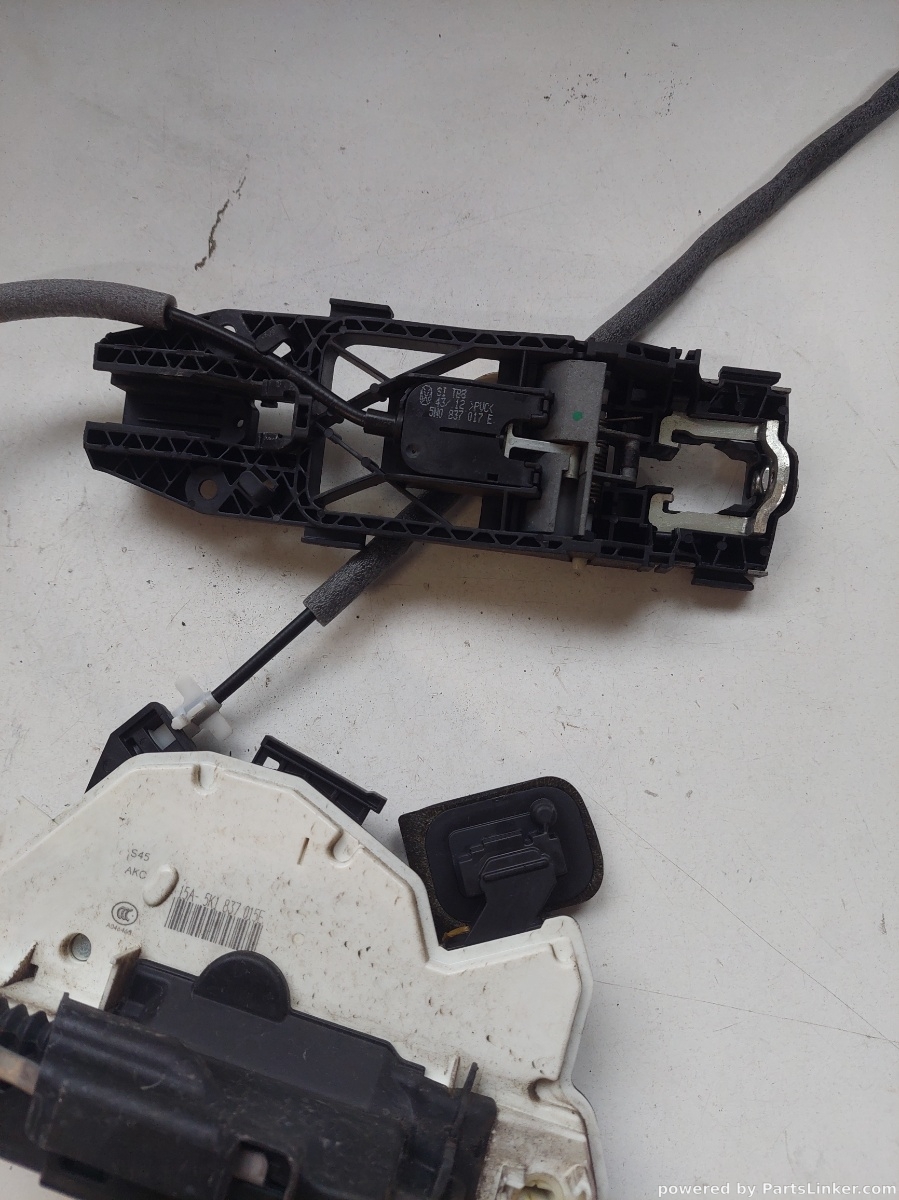 Broasca usa stanga spate VOLKSWAGEN GOLF 7 [ 2013 - 2017 ] OEM 5k1837015e – foto 2