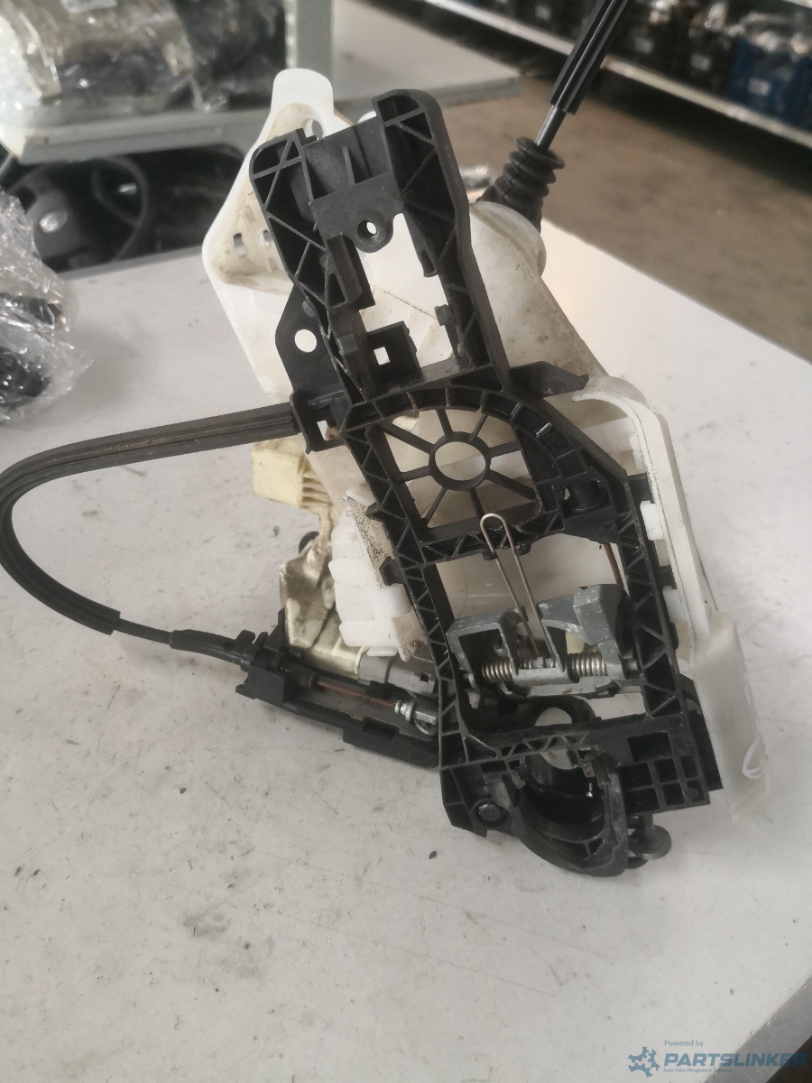 Broasca usa stanga spate VOLKSWAGEN PASSAT (3C2) [ 2005 - 2010 ] – foto 2