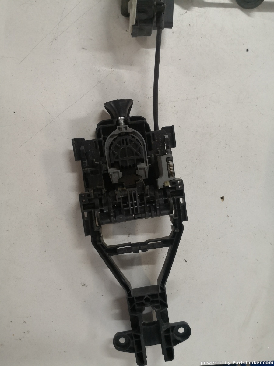 Broasca usa stanga spate VOLVO V40 Hatchback (525, 526) [ 2012 - > ] OEM 31440397 – foto 2