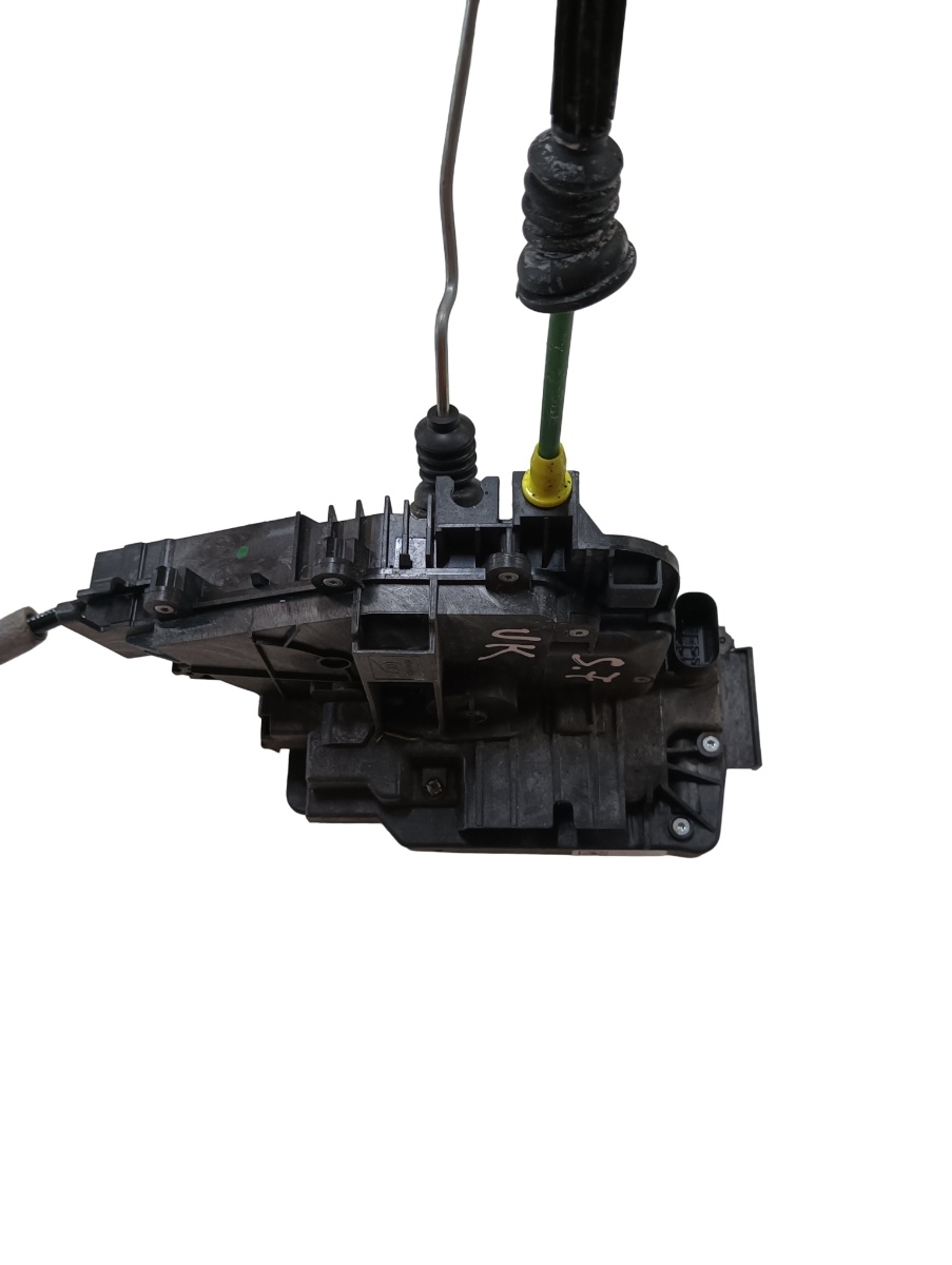 Broasca usa UK stanga fata MERCEDES-BENZ C-CLASS W205 2013 - > – foto 2