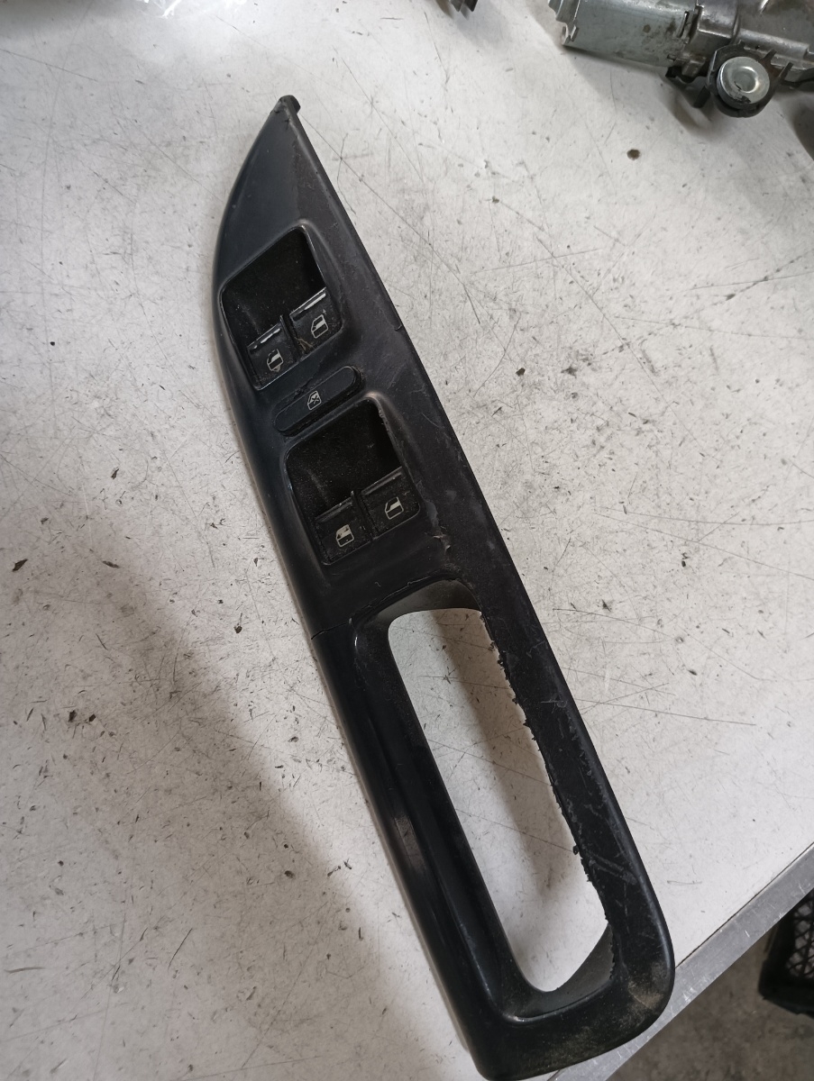 Butoane geam electric  stanga fata SKODA OCTAVIA II Combi (1Z5) [ 2004 - 2013 ] OEM 1z0959858a