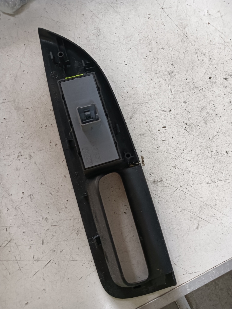 Butoane geam electric  stanga fata SKODA OCTAVIA II Combi (1Z5) [ 2004 - 2013 ] OEM 1z0959858a – foto 2