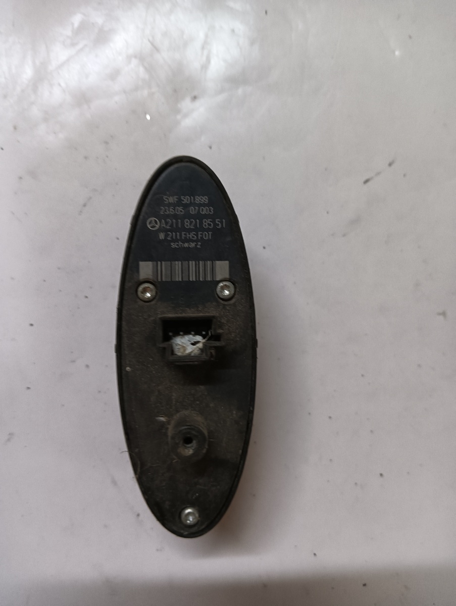 Butoane geamuri electrice dreapta fata MERCEDES-BENZ E-CLASS W211 2002 - 2009 A2118218551 – foto 2