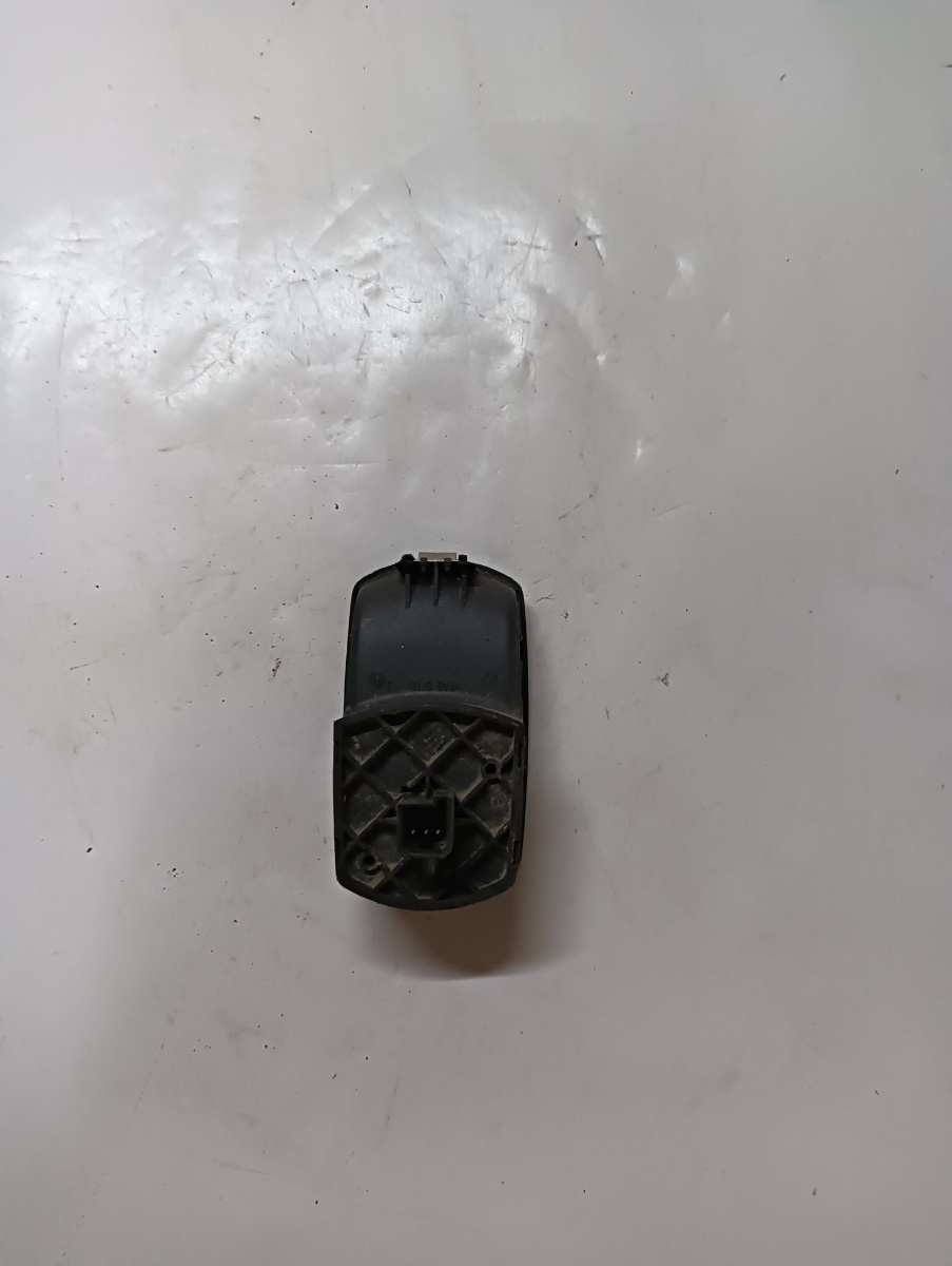Butoane geamuri electrice dreapta fata OPEL CORSA D S07 2006 - 2014 – foto 2