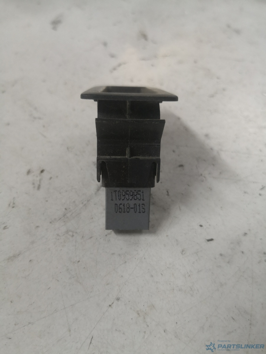 Butoane geamuri electrice dreapta fata VOLKSWAGEN CADDY (6K9, 9E7, 9E9) [ 2002 - 2009 ] OEM 1t0959851 – foto 2