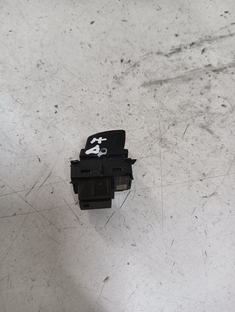 Butoane geamuri electrice  dreapta fata VOLKSWAGEN PASSAT 3G2 2014 - > – foto 2