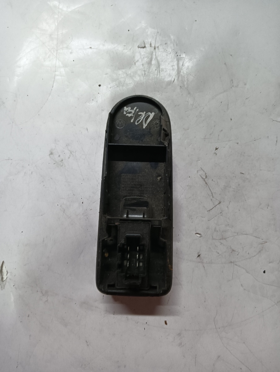 Butoane geamuri electrice dreapta fata VOLKSWAGEN UP 121, 122, BL1, BL2 2011 - > – foto 2