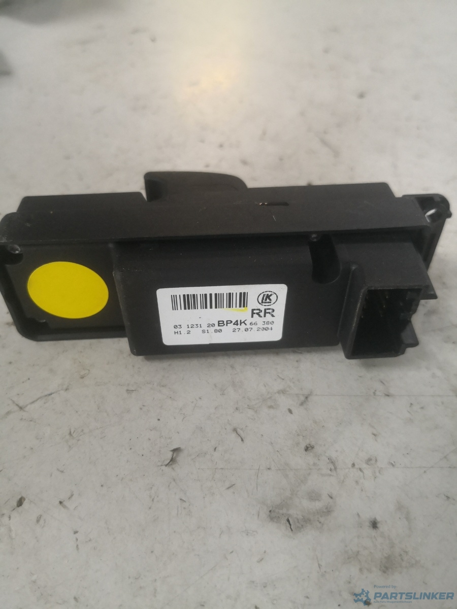 Butoane geamuri electrice dreapta spate  MAZDA 3> 2005 OEM 03123120 – foto 2
