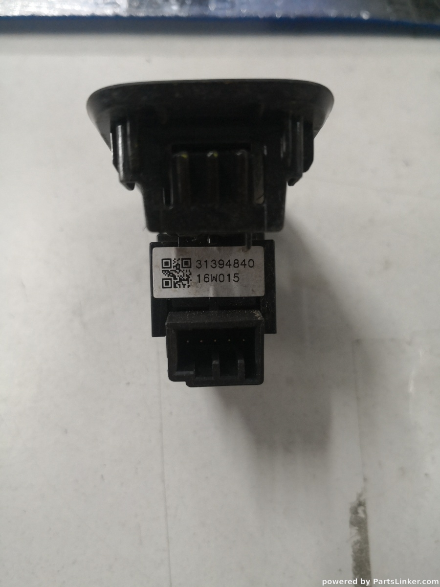 Butoane geamuri electrice dreapta spate VOLVO V40 (525) [ 2013 - 2015 ] OEM 31394840 – foto 2