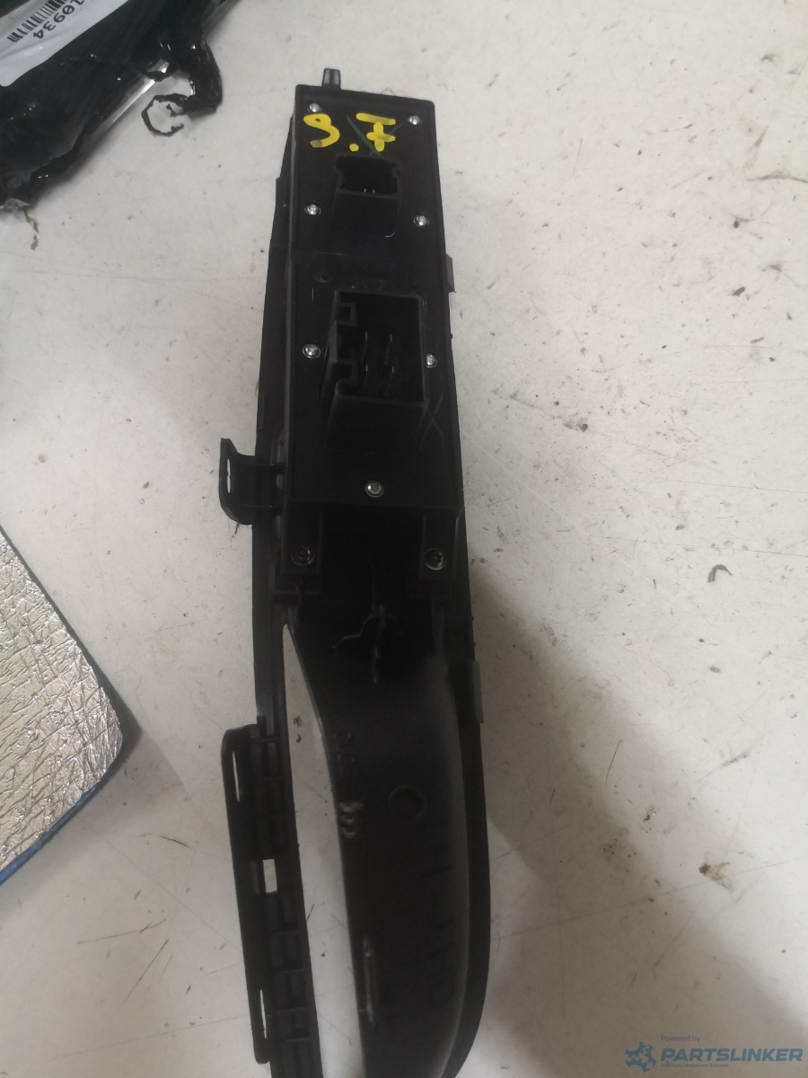 Butoane geamuri electrice stanga fata FORD FOCUS III Saloon [ 2010 - > ] OEM Am5t14a132 – foto 2